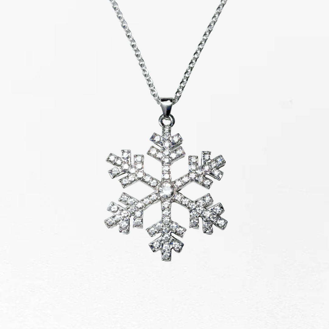 snowy necklace